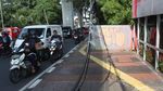 Parah! Sejak Tahun Lalu Kabel Ini Dibiarkan Semrawut