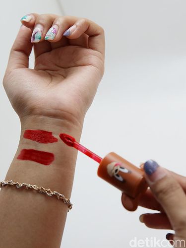 Review: Mencoba Lip Tattoo Tom and Jerry dari Etude House