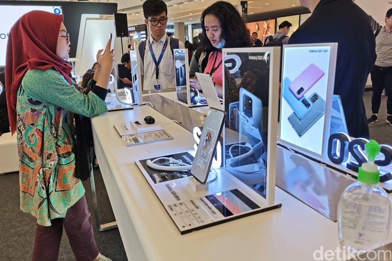 Suasana Consumer Launch Galaxy S20 Series di Central Park, Jakarta.