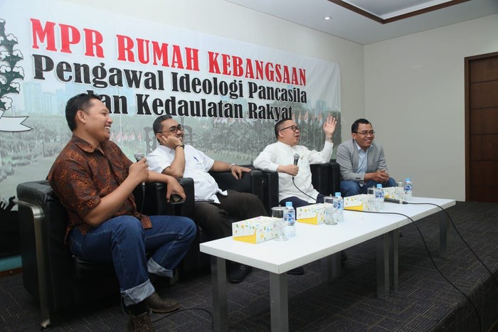 MPR RI