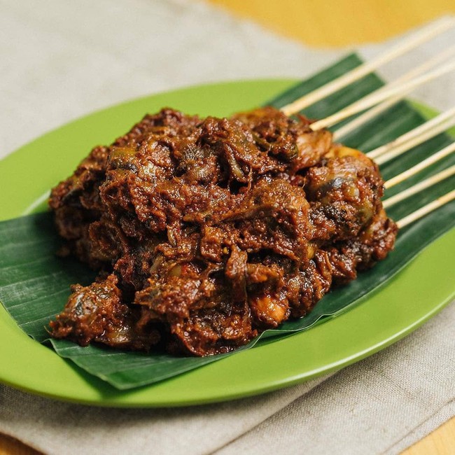Bukan dari Daging, Rasa 5 Sate Ini Tak Kalah Maknyus!