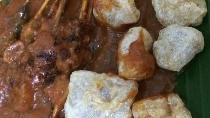 sate padang