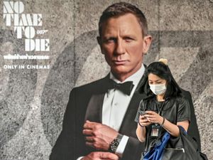 Hollywood Diguncang Virus Corona