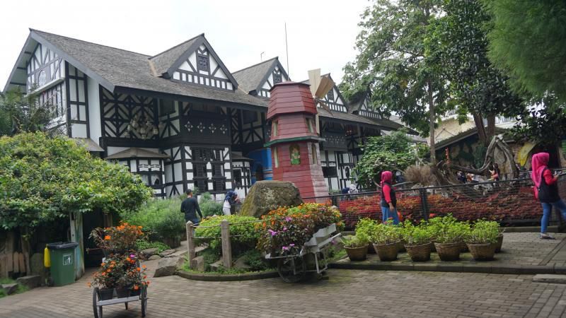 farm house lembang
