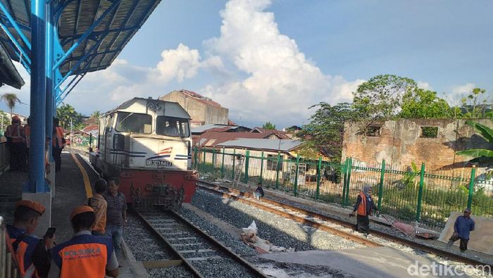Jalur kereta mati suri 43 tahun Padang-Pulau Air hidup lagi Jalur kereta mati suri 43 tahun Padang-Pulau Air hidup lagi