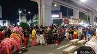 Kondisi ini tentunya sangat berbeda jauh jika dibandingkan menjelang pelaksanaan Asian Games dan pasca Asian Games lalu. Di mana saat itu Pemkot membanggakan trotoar Sudirman sebagai destinasi wisata andalan dan disebut Malioboro ala Palembang.