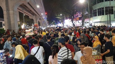 Wajah Trotoar Sudirman Kota Palembang yang Dijajah PKL