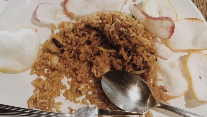 nasi goreng mahal di bandara