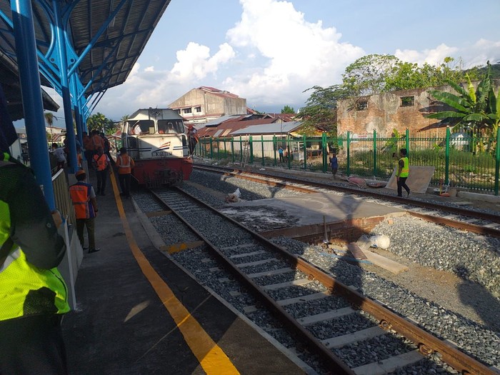 Jalur kereta Padang-Pulau Air Jalur kereta Padang-Pulau Air