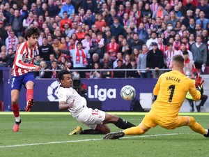 Sengit, Atletico Madrid Vs Sevilla Berakhir 2-2
