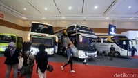 PO SAN menerima empat bus Jetbus 3+Voyager karoseri dari Adiputro.