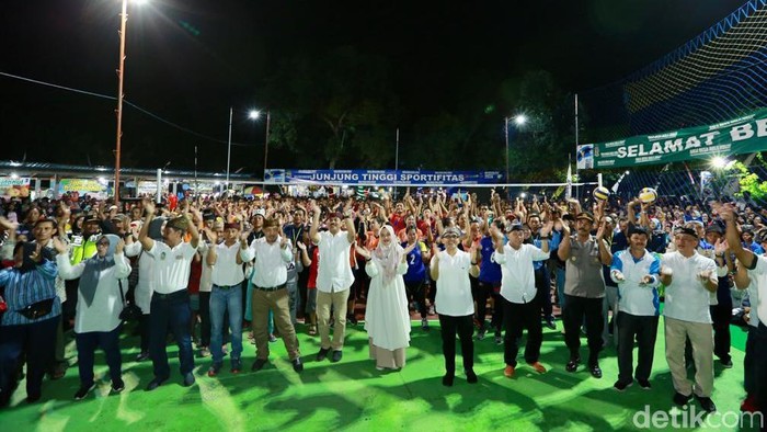 Turnamen Bola Voli Antar Desa Berlangsung Meriah
