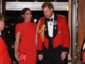 Harry-Meghan Markle Masuk Daftar Orang Paling Berpengaruh, Fotonya Dicibir
