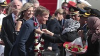 Berdasarkan situ Kerajaan Belanda, agenda Raja Willem-Alexander dan Ratu Maxima di Jakarta pada 10 Maret yakni meletakkan karangan bunga di TMP Kalibata untuk menghormati pahlawan yang gugur di medan perang selama perang Kemerdekaan RI 1945-1949. Raja Willem-Alexander dan Ratu Maxima juga akan mengikuti upacara penyambutan resmi di istana Presiden di Bogor.