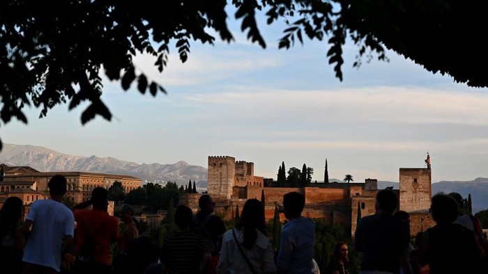 View taken of the Alhambra in Granada on June 26, 2019. (Photo by GABRIEL BOUYS / AFP)