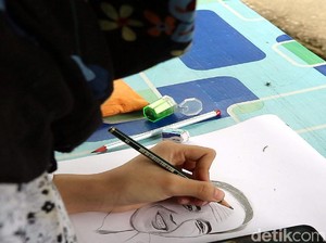 Goresan Tangan Kidal Ajaib Febby Mempesona Jokowi
