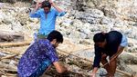 Tak Takut Kotor! Aktor Hollywood Bersihkan Pantai Bali