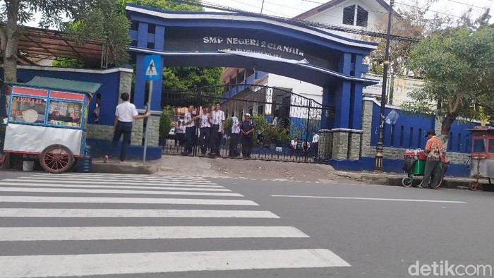 SMPN 2 Cianjur tunda agenda karya wisata akibat Corona