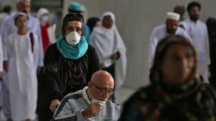 Virus corona: Arab Saudi tutup semua sekolah, karantina kawasan timur penghasil minyak