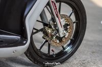 Yamaha Mio menggunakan kaliper rem Brembo