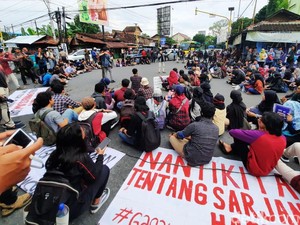 RUU Ciptaker dan Potensi Disrupsi Pasar Tenaga Kerja