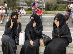 Negara Islam Ini Berlakukan Larangan Wanita Pakai Niqab, Jadi Kontroversi