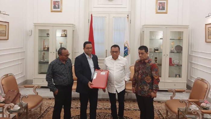 Dua bakal calon wakil gubernur (cawagub) DKI Jakarta A Riza Patria dan Nurmansjah Lubis