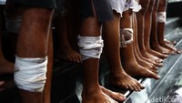 Sejumlah pelaku mengalami luka di bagian kaki karena melawan saat hendak ditangkap.