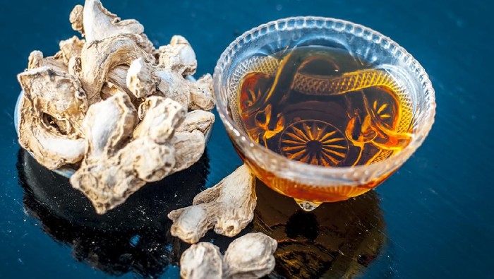 10 Rekomendasi Minuman Herbal Pereda Batuk dan Sesak Napas