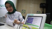 Dengan dibatalkannya pasal di atas, maka iuran BPJS kembali ke iuran semula, yaitu, Rp 25.500 untuk kelas 3, Rp 51 ribu untuk kelas 2 dan Rp 80 ribu untuk kelas 1.