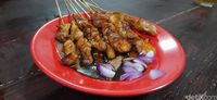 Nyuus! Empuk Lembut Sate Daging Kambing Muda Barongan
