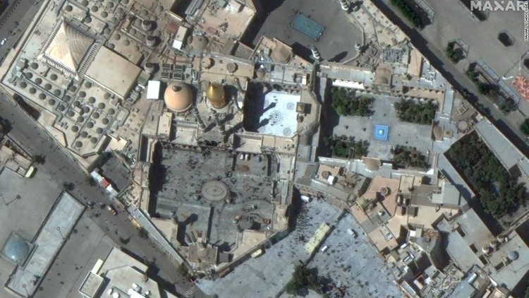 Foto Satelit Corona