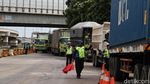 Mulai Hari Ini Truk Gendut Dilarang Lewat Tol Jakarta-Bandung