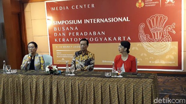 Mangayubagya Kenaikan Takhta ke-31 Raja Keraton Yogya Sultan HB X