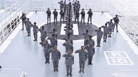 Kepala Bakamla Laksamana Madya Aan Kurnia merealisasikan kerja sama di antara 13 kementerian dan lembaga untuk mengawal, mengamankan, serta memanfaatkan sumber daya ikan yang ada di Laut Natuna Utara.