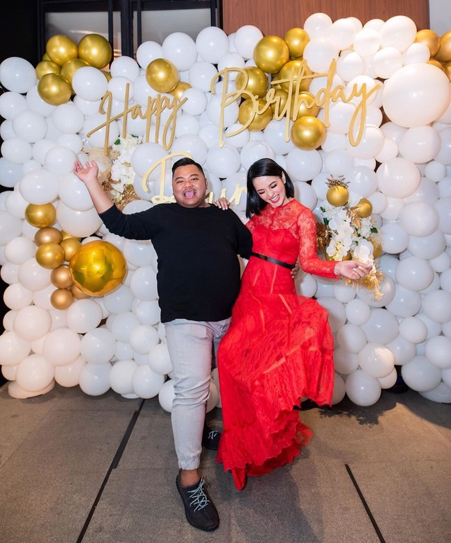 Perkembangan terkini, polisi melakukan pemeriksaan lebih lanjut pada Ririn Ekawati. Saat ini Ririn akan melakukan pemeriksaan darah dan rambut di pusat rehabilitasi narkoba di Lido, Sukabumi, Jawa Barat. Sedangkan Indra atau ITY sudah dinyatakan sebagai tersangka kasus narkoba. Foto: Instagram