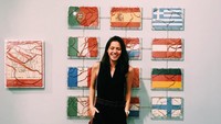 Kalista juga beberapa kali menghabiskan waktunya di Jakarta. Saat Art Stage Jakarta 2016 Kalista menyempatkan diri untuk datang. (Kalista Iskandar/Instagram)