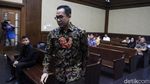 Artis Aima Mawaddah Bersaksi di Sidang Wawan