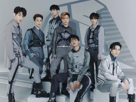 Kenalan dengan WayV, Sub-Unit NCT yang Nggak Kalah Mempesona!