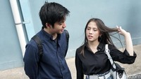 Tatapan Angga pada Zara bikin cemburu para fans nih! Pool/Palevi S/detikFoto.