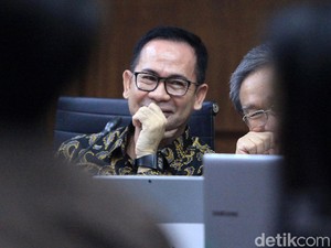Wawan Adik Ratu Atut Juga Bebas Bersyarat