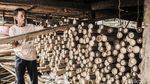 Pengrajin Bambu Masih Eksis di Jakarta
