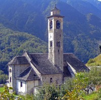 Pada tahun 1900an, populasi kota yang bernama Locana ini mencapai 7 ribuan orang dan telah semakin menurun higga saat ini, yang menjadi hanya 1,5 ribuan orang. Oleh karena itu, siapapun yang ingin pindah dan menjadi penduduk baru akan mendapatkan bayaran dari Walikota. Tidak hanya itu saja, kota tersebut juga sudah menyediakan berbagai macam lapangan pekerjaan bagi penduduk baru yang pindah ke sana. Foto: dok. Comune Borgomezzavalle