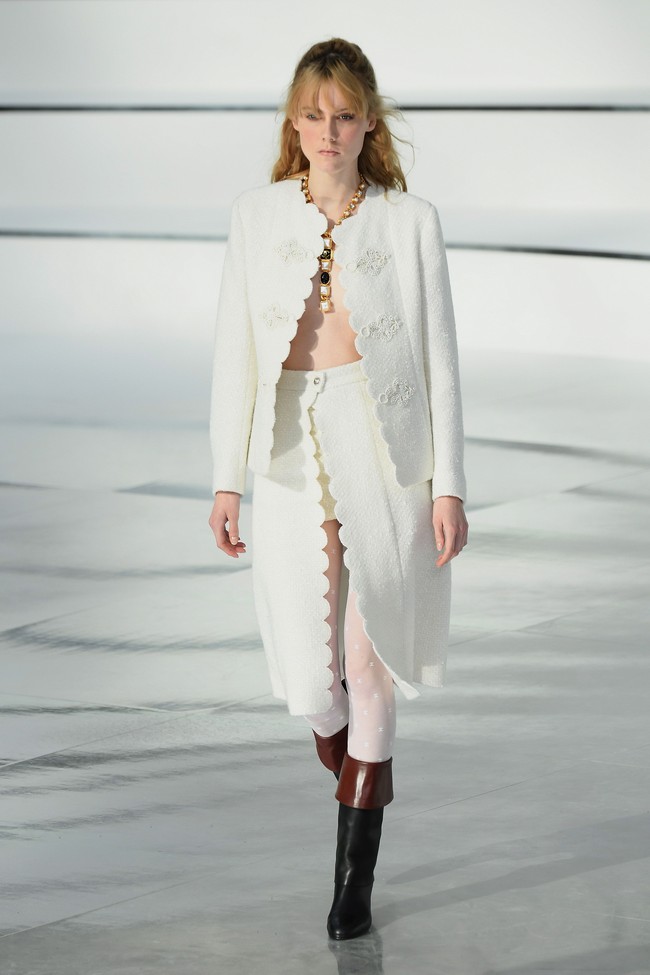 Koleksi terbaru Chanel fall 2020 di Paris Fashio Week, Paris, Prancis, Selasa [03/03/2020]. Photo by Pascal Le Segretain/Getty Images.