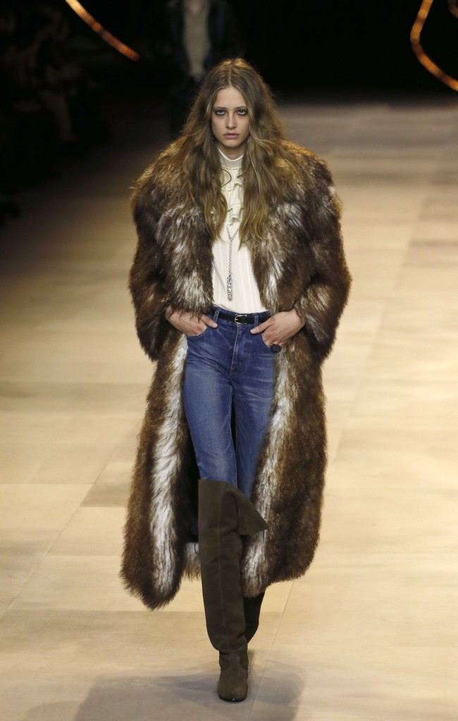 Fashion show koleksi terbaru Celine di Paris Fashion Week 2020, Paris, Prancis, Jumat [28/2/2020]. Photo by Thierry Chesnot/Getty Images.