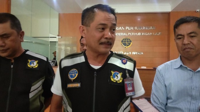 Wabah virus Corona sudah menyebar di beberapa negara termasuk Indonesia. Ada 14 kapal Cruise yang sudah membatalkan untuk bersandar di Pelabuhan Benoa, Bali.