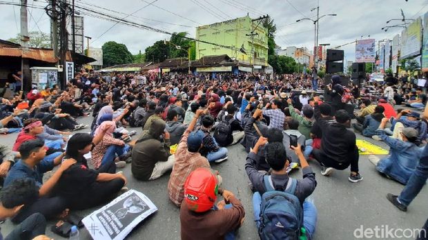 Aksi GejayanMemanggilLagi Tolak Omnibus Law, Ini Kata Sultan HB X