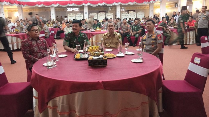 Panglima TNI dan Kapolri luncurkan aplikasi Lancang Kuning Nusantara di Pekanbaru. (Foto: Kadek/detikcom)
