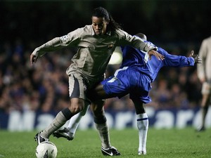 Ronaldinho: 15 Tahun Lalu Bikin Gol Indah, Kini Dipenjara