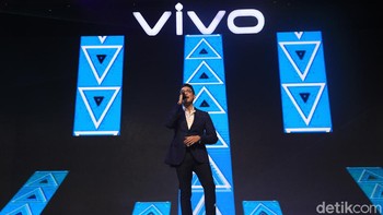 Harganya Rp 4.299 juta untuk RAM 8 GB dan memori internal 128 GB. Kemudian Rp 4,999 juta untuk RAM 8 GB dan memori internal 256 GB (Ari Saputra/detikcom)